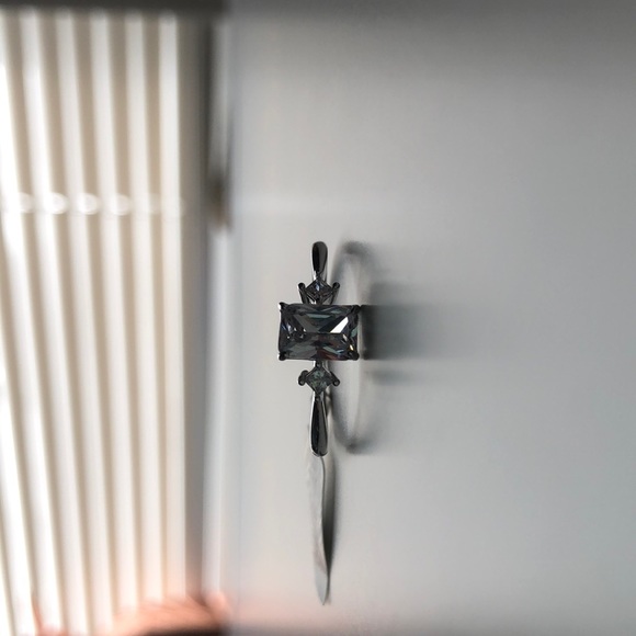 3/15$ Ring 💍 - Picture 3 of 5